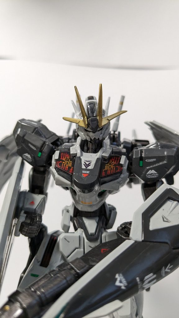 今、見直すとだいぶ荒が目立ちます。皆様にお見せするのは恥ずかしい作品ですが、自分の成長記録として投稿します。