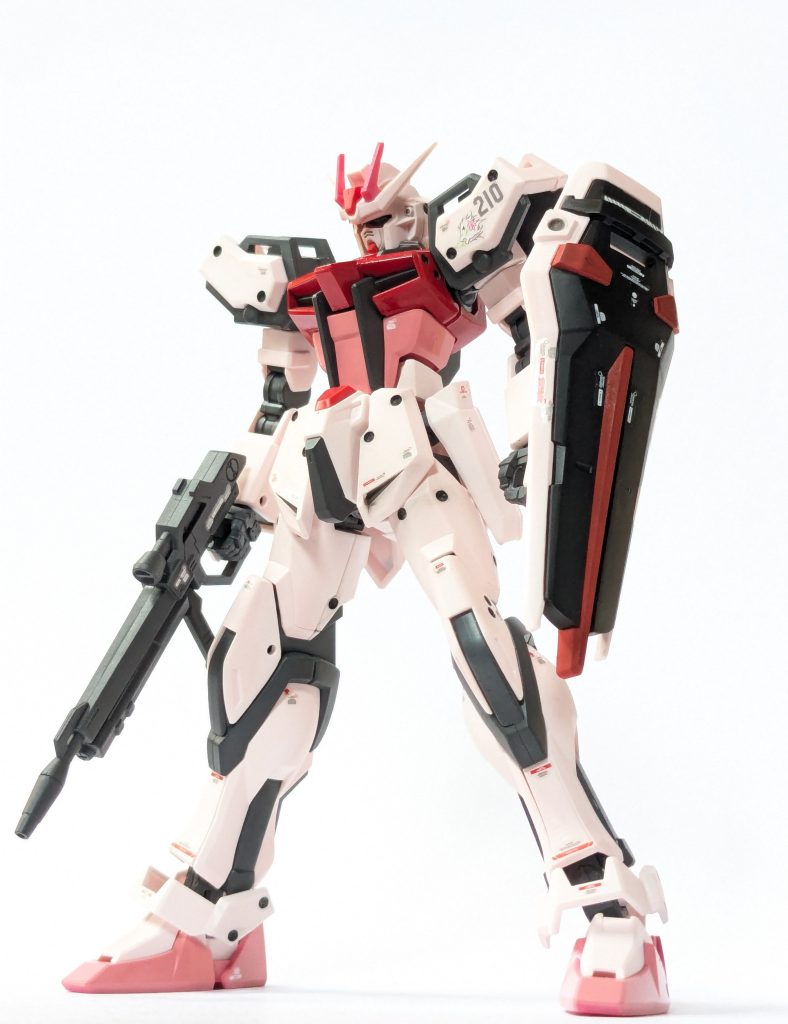 HGCE1/144ストライクルージュ