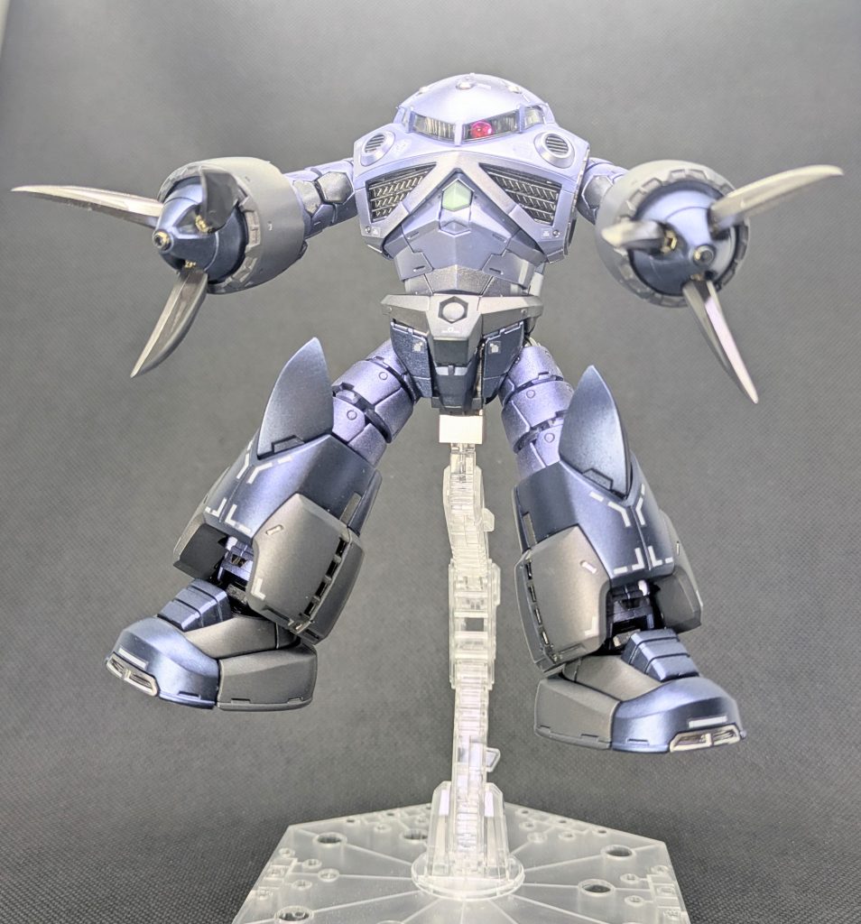 角度を変えて✨️今回も足曲げしたら塗装ハゲが〜!!😭