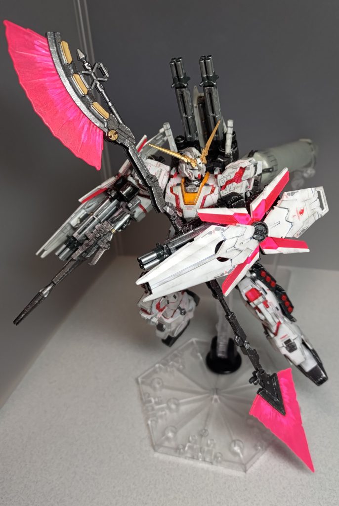 ハイパーバズーカをパージして、ハイパービームジャベリン展開!