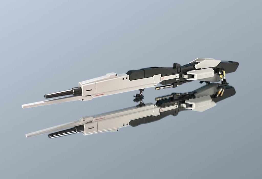 ハイパー・メガ・ランチャーは設定ですと鮮やかな青なんですが、、 申し訳ない、趣味じゃないので色を変えました💧