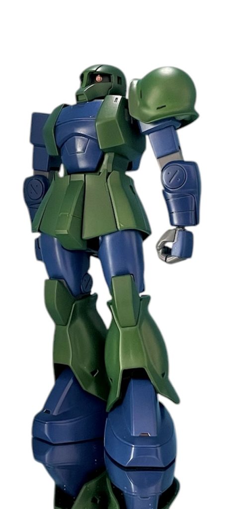 主役機コンの機体チョイスに悩んでいたところ、友人から「ザクIはいかが?」と提案を受けました なにやらコミックスにて「ゼロの旧ザク」なる作品があるそうで、一応主役機コンの参加条件を満たしているし、久しぶりにザクと向き合える良い機会だと思ったのでザクIをチョイスしました☝🏻