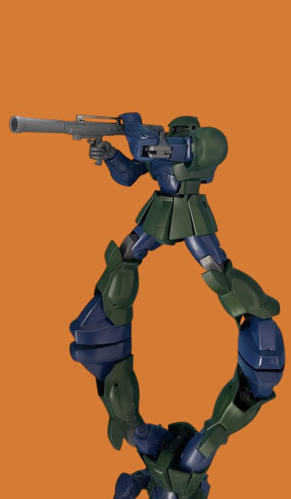 そもそも、どう仕上げようが完成したら提案してくれたその友人に差し上げるつもりで作っていました✋🏻 その方はザクIが一番好きなMSとゆうことで、差し上げるなら、あまり私の趣味全開にしないほうが良いかもしれない・・ っと、もはやコンテストうんぬんかんぬん関係無しに、その友人が貰って喜んでもらえるようにザクを作りたいと思うようになりました👍🏻 コンテストに関しては、正直ドレッドノートで燃え尽きちゃってた時でしたし😓