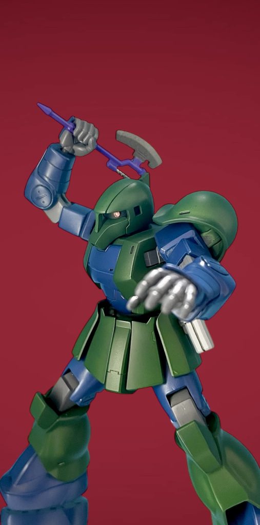 漢だったら、あれこれやらずにそのまま作れ  ザクIが好きだ!っとゆう人であれば尚更、これが一番良いんじゃないかなと☺️ ぶっちゃけ仮組してみて、ザクIのプロポーションの良さに惚れ込みまして、モールドの追加だのデカールを貼るだの、全部「野暮」だと判断して何もしませんでしたなんだったら塗装してみたら案外そのままの質感が気に入ったのでトップコートすらしてません!