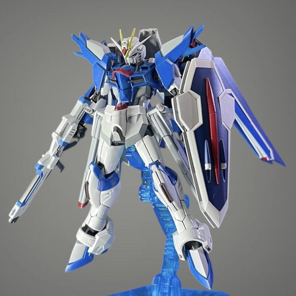 ライジングフリーダム