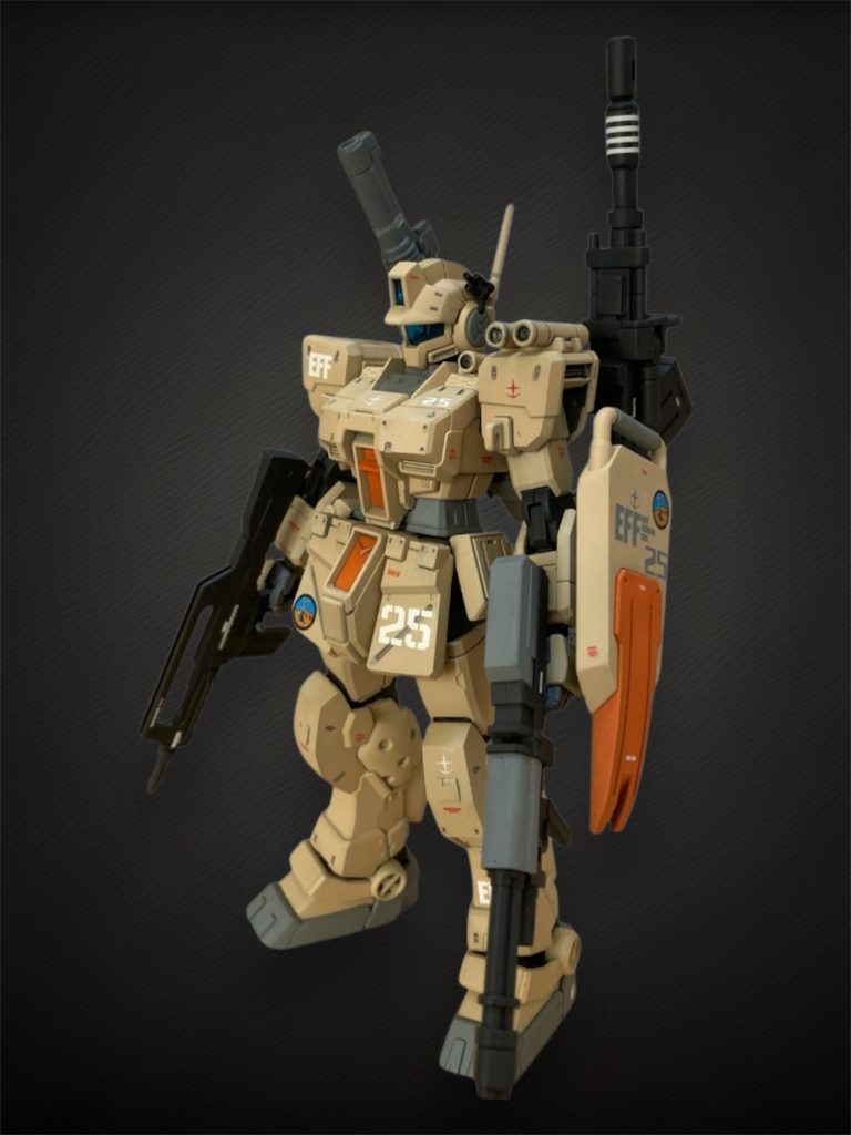 更に左手にスパルタンの標準武装のライフル(スコープはオミット)。