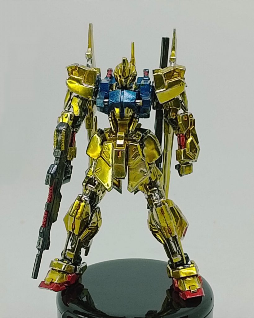 黃金の百式 ガンダムアーティファクト–2枚目/制作者：小倫