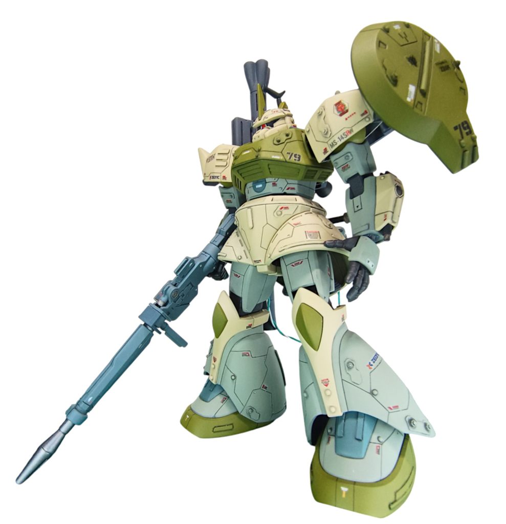 左のマニピュレーターにシールドを装着。