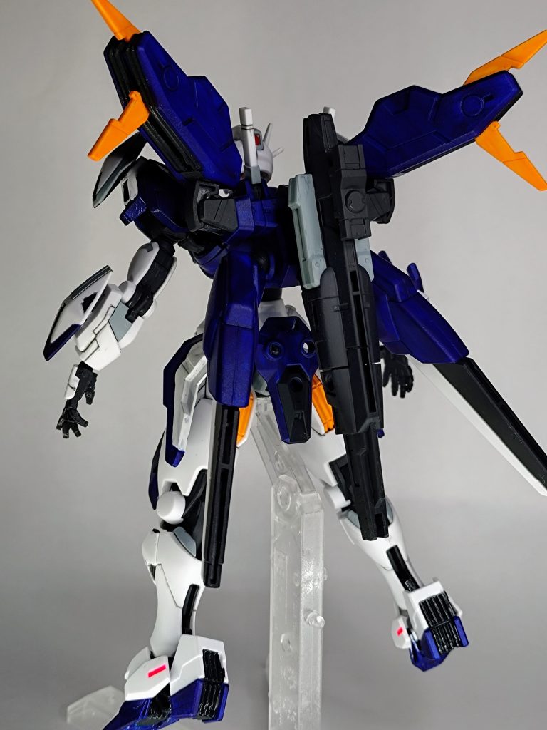 【ビットオンフォーム】ヒロイックなカラーもヴィランなカラーも似合う良デザイン。禍々しくも美しい魔女っぽくなったと思います。まあ、実際の最終局面ではビットは展開しっぱなしだったのですが…