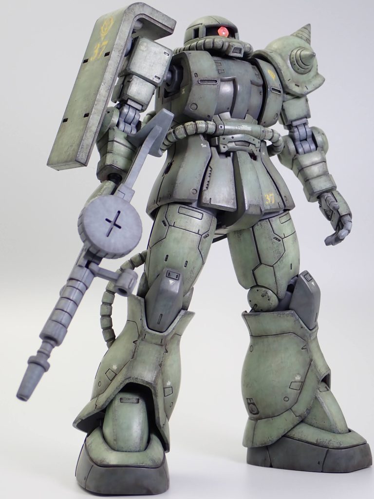 前回ガンキャノンなので赤は避けてシャアザクを無理やり量産型にしましたこれはS型？F型？、ORIGINだからC型になるんですかね