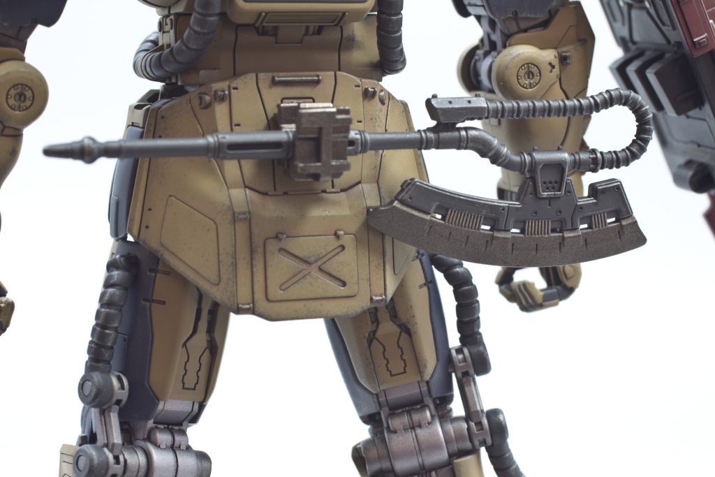 ヒートホークの赤熱化する刃部分はトーン変えてます。