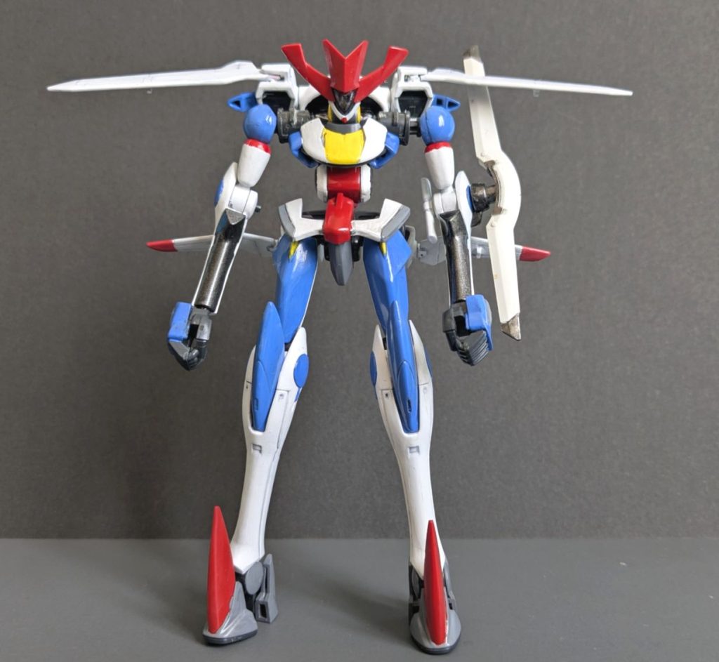 棒立ちの佇まいがなんか一番それっぽい雰囲気になりますね…