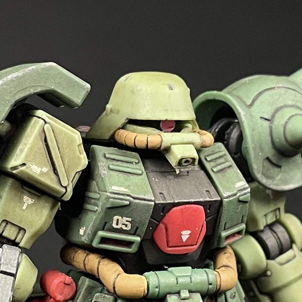 フレームセットに付属しているBタイプの頭部に差し替え。