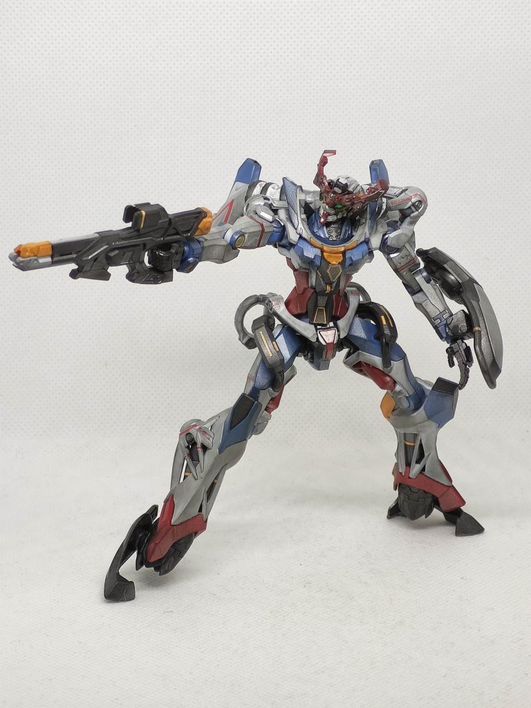 ガンダムジークアクス（シルバーコート仕上げ）