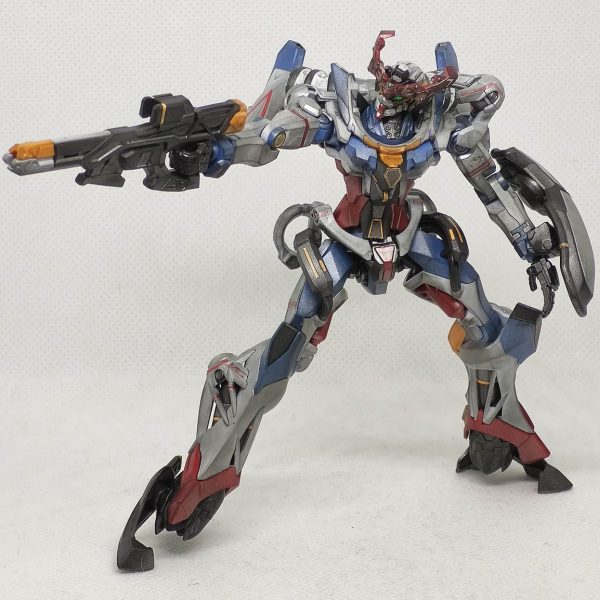 ガンダムジークアクス（シルバーコート仕上げ）