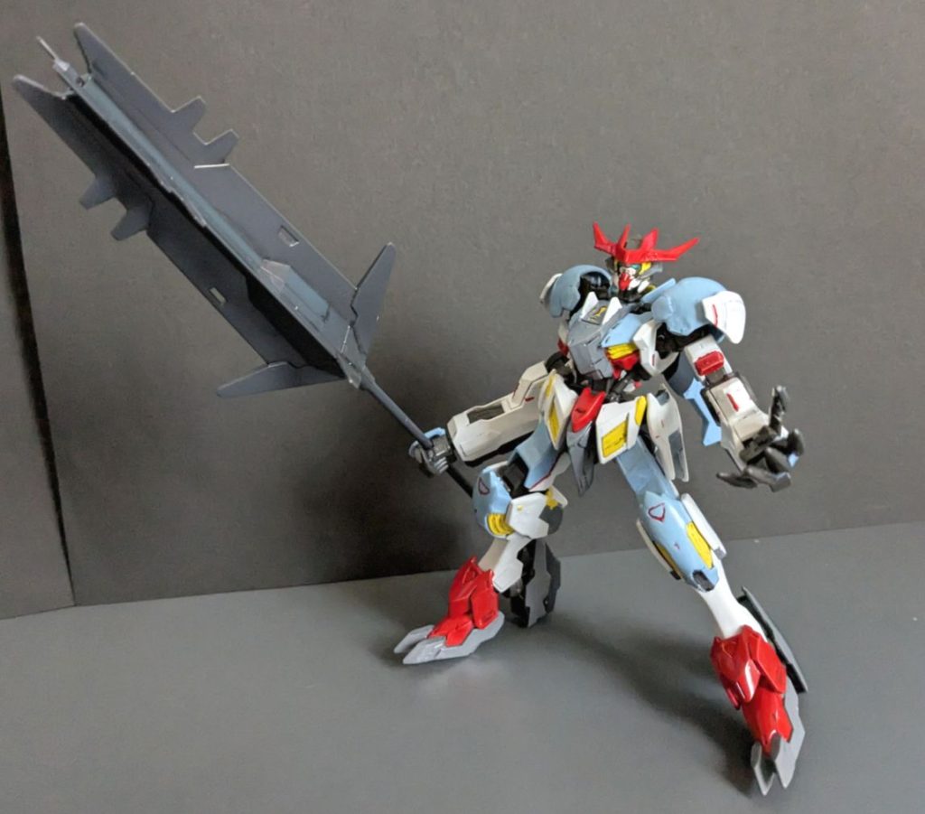 テキトーな斧パーツでもあれば持たせたかったんですが無かったので超大型メイスで勘弁してくれとガンダムが言っている。(ジークアクス自体は当然のように努力不足などで買えてません!)