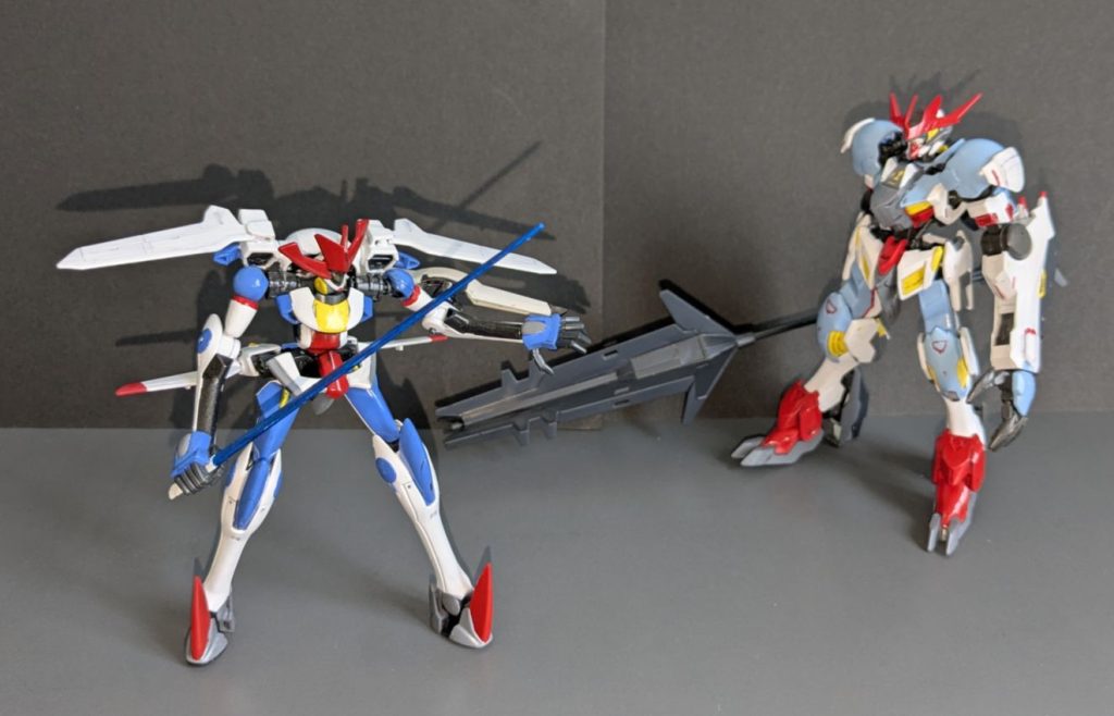 前回の「ジークバトス」で「ジークアクス風塗装用塗料」が少しばかり余ったのとパーツ破損欠品でもうどうにもならなかった「カマキリ部長イナクトカスタム」の塗装を剥がして塗ってみたらこっちもジークアクス風になるんじゃないかという「手慰み作品」でありました！