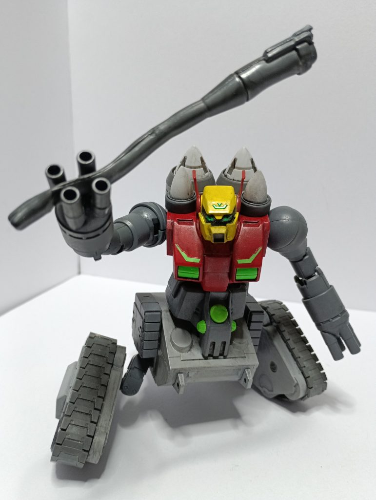 120mm低反動キャノン。主にザクをシバき倒します。