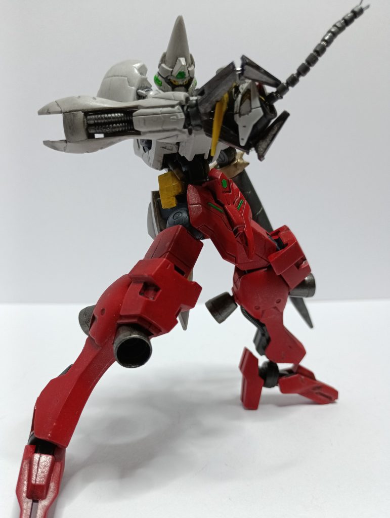 こんな感じで手首を回転させて、首を捻り出すことも可能です。