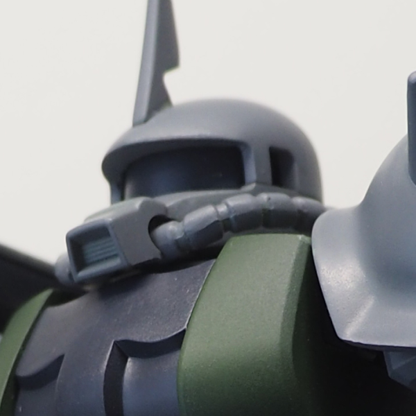 ザクⅡS型（ロールアウトカラー）