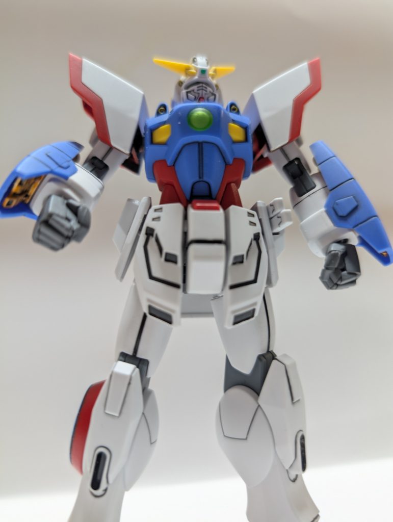 ガンダムの顔って…老眼泣かせですよね😅バルカンはもちろん、マスクのスミ入れも「これでOKなのか？」な感じでしたw改めて他の製作者の方たちは綺麗に塗っていてスゴイなぁ、と思いました(gundam-kao3)