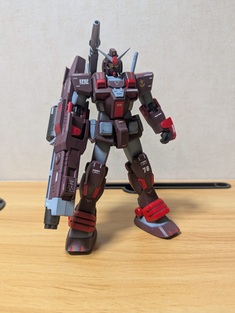 今回、部分的にシタデルカラーを初めて使ってみましたが、隠蔽力も高いけど乾燥も早くてビックリ。ちょっとお高いですけど。