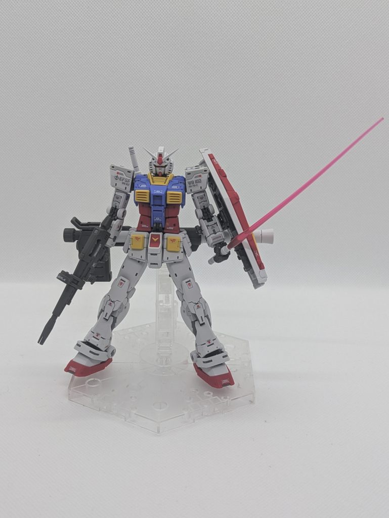 RG 1/144 RX-78-2 ガンダム Ver.2.0–2枚目/制作者：janjan.H