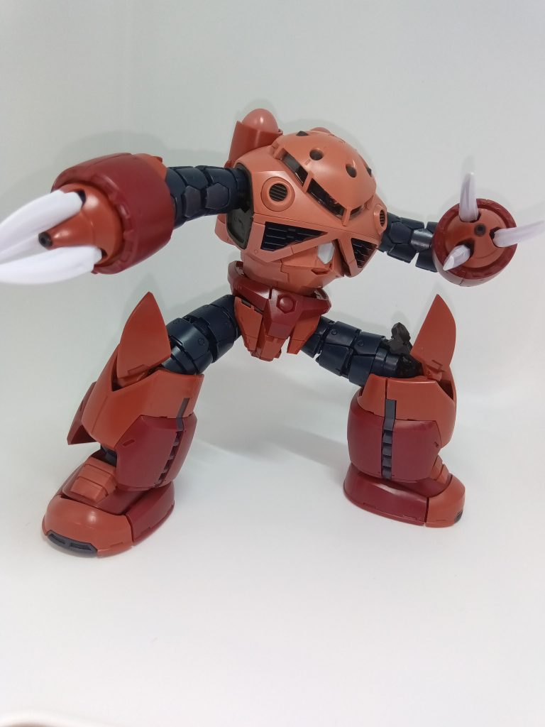 若干、手がぷらぷらしたりポロリするのでキットとしてはまぁまぁ。だけどプロポーションは素晴らしい!!