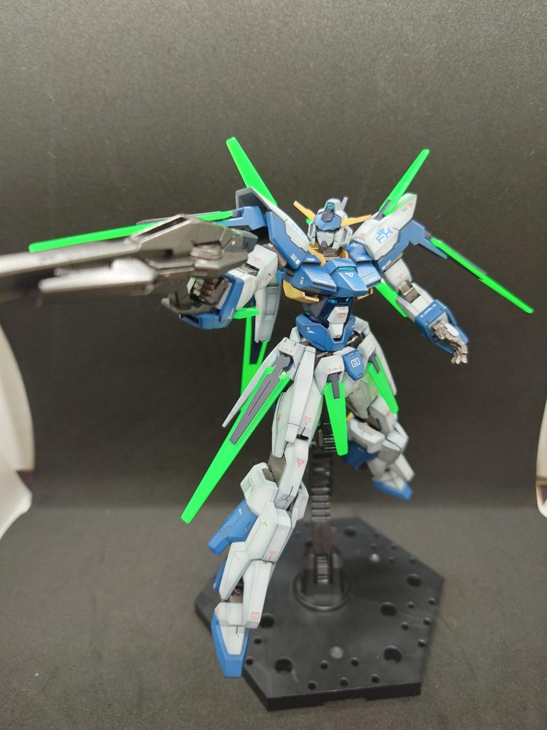 スタングルライフルを構えて