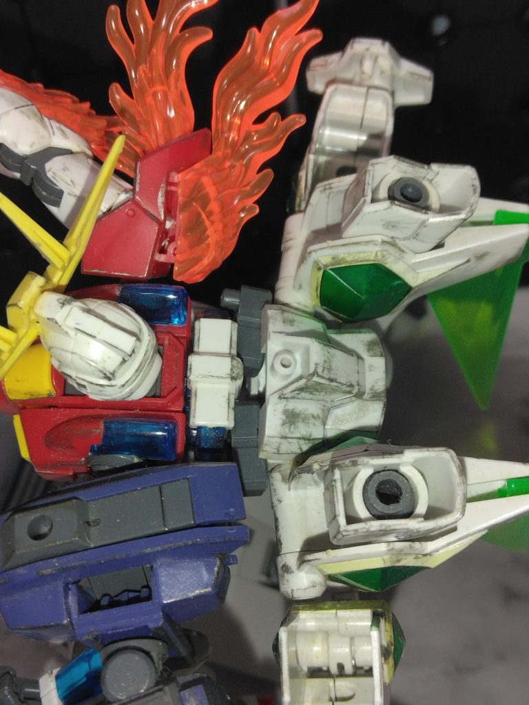 何か、所々パーツが浮いてますね。文章書いてるときに知りました。はめ直します😓