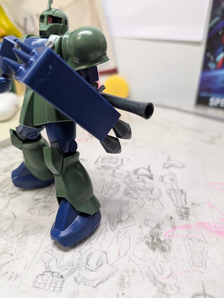 しっかり弾頭も2発。このシールドも大好きです。