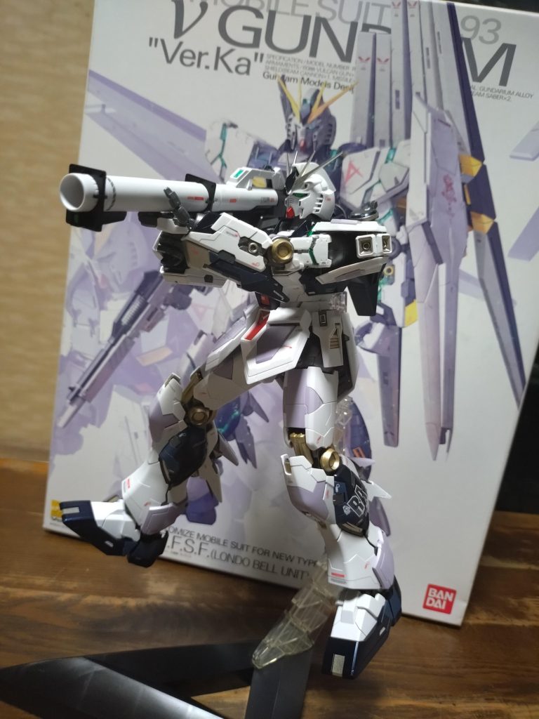 νガンダム　ver.ka–3枚目/制作者：JINBE