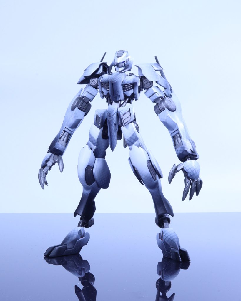 ガンダムアルシュベルド–3枚目/制作者：ふじなみ