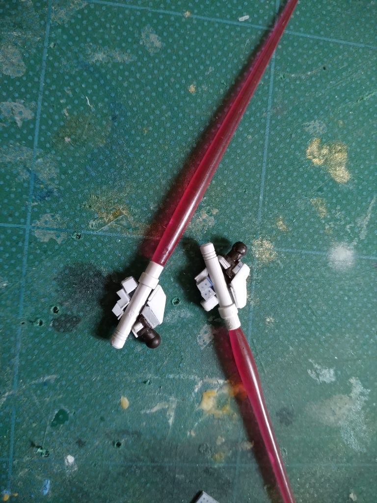 両手がフルスクラッチの証拠接続部は30mmアルトの足の甲