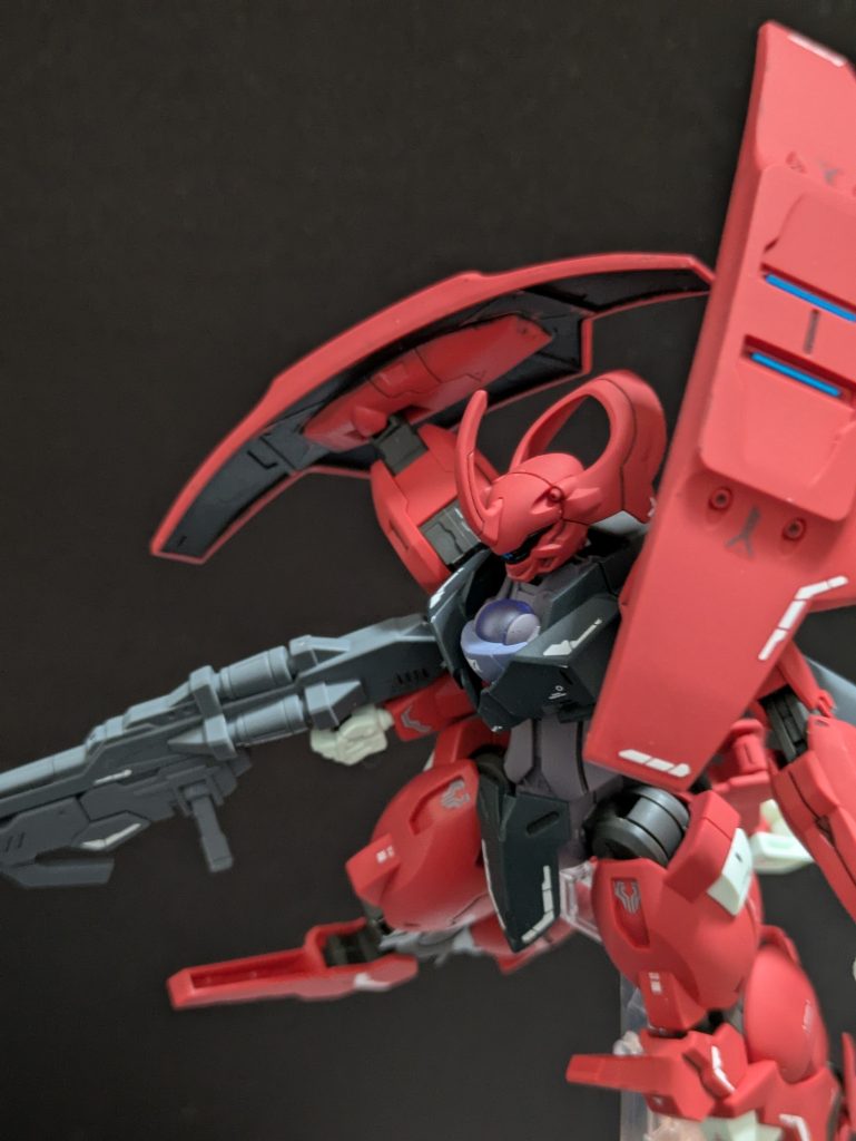 ライフルもよく似合います