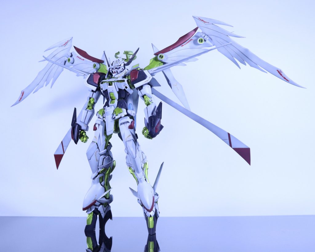 エンゲージ。神々しさとカッコよさの両立が難しかったです😇軽さを意識したのでこのヒール脚でも自立可能です。