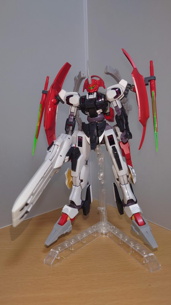 ◎塗装前。 『シュバルゼッテとダリルバルデを合体させたい』との思いつきからスタートしましたが、本体ほぼシュバルゼッテ(笑)。今回も塗装は缶スプレーを使用。