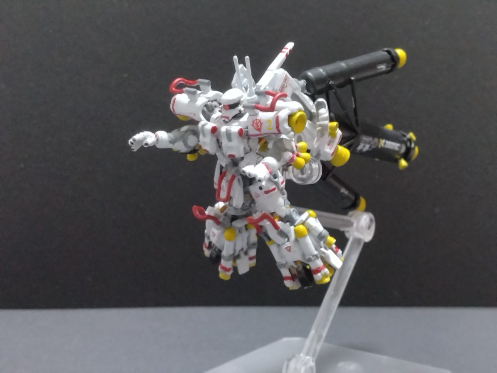 カーラ!!すごい!!きみの造ったMSは、俺の……!!俺の失った手足より自由だ…!! 最後まで見てくださりありがとうございました。