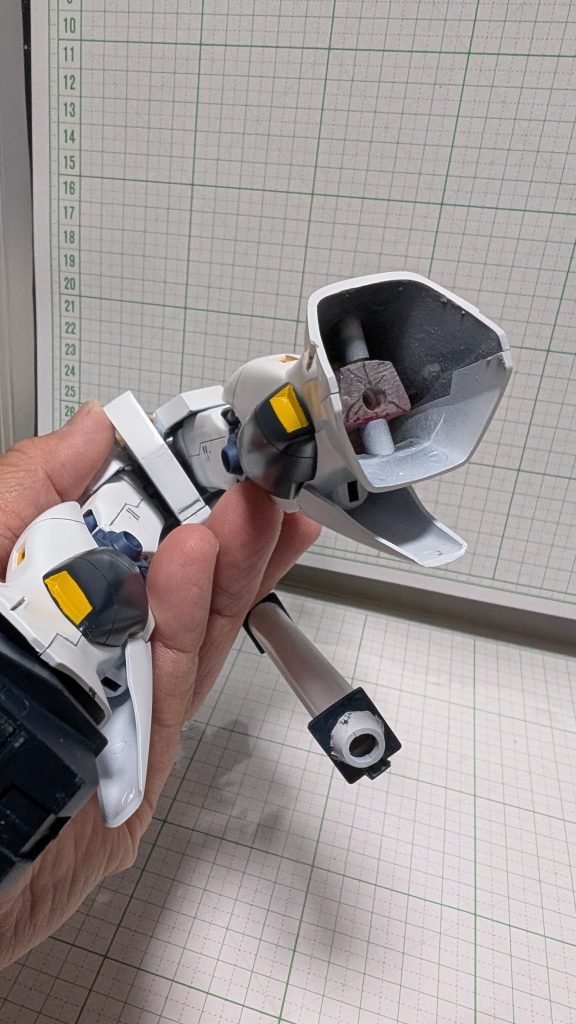 ダイキャストを廃止 型取りしてレジンに置き換える