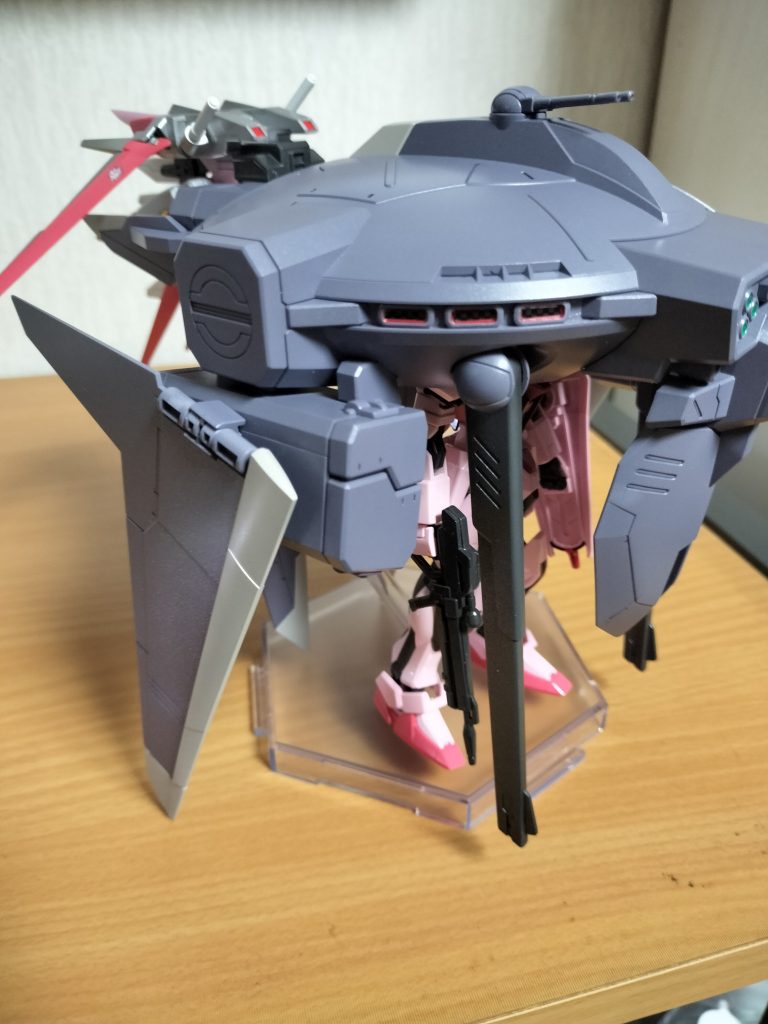 少し濃い目に全塗装。　塗り分けも頑張りました。　