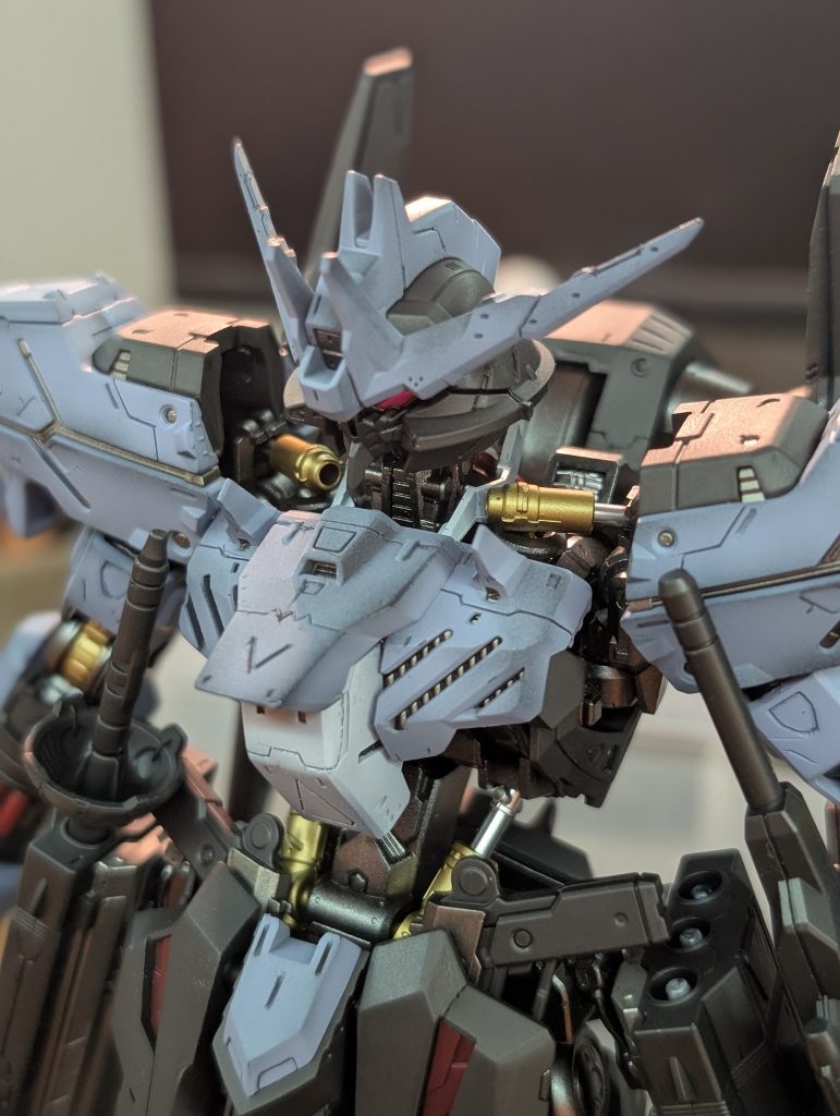 ご覧下さり、有難う御座いました!バルバトスも積んでいるので、ボチボチ全塗装出来たらと思います…!