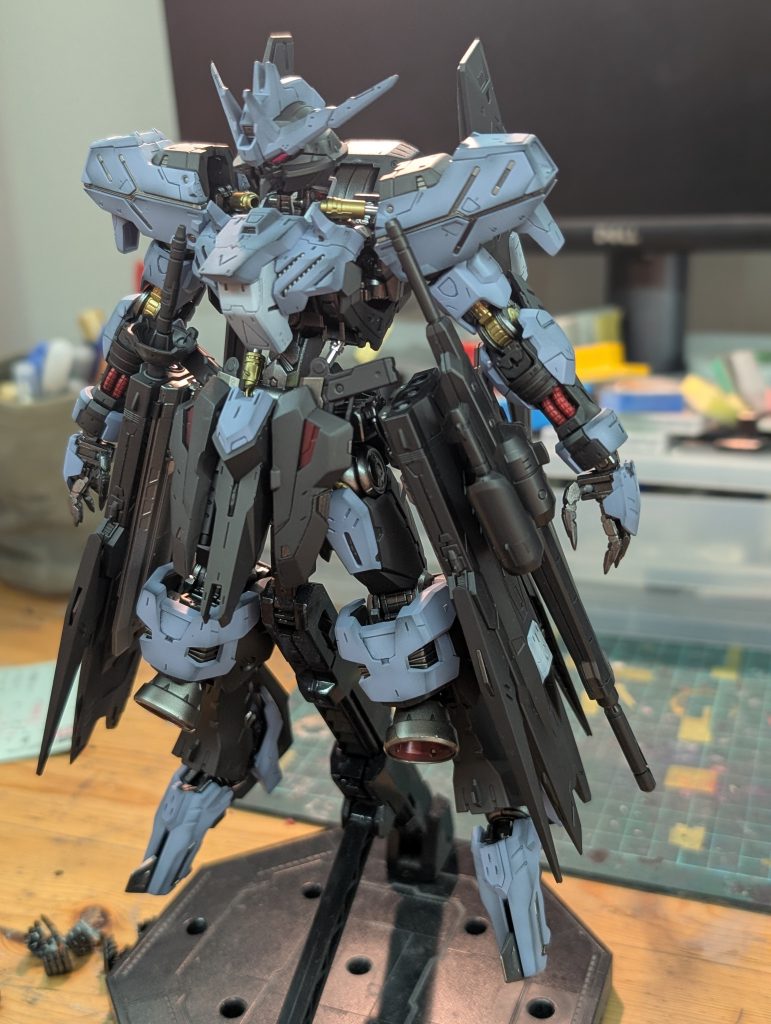 素立ちでも、カッコイイ!何なんでしょうかこのキットは!お店で見たら買いですね!