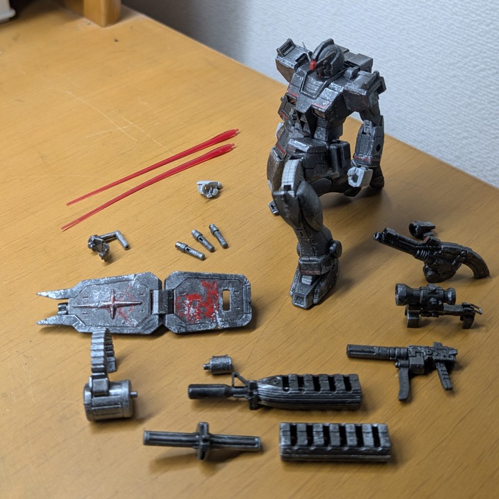 ベースはガンダムベース限定のガンダムFSD（試作ﾛﾝｸﾞﾚﾝｼﾞﾋﾞｰﾑﾗｲﾌﾙ装備）元々のFSDが武装豊富だったのでさらにﾗｲﾌﾙ（略）が付属してボリューム満点でした