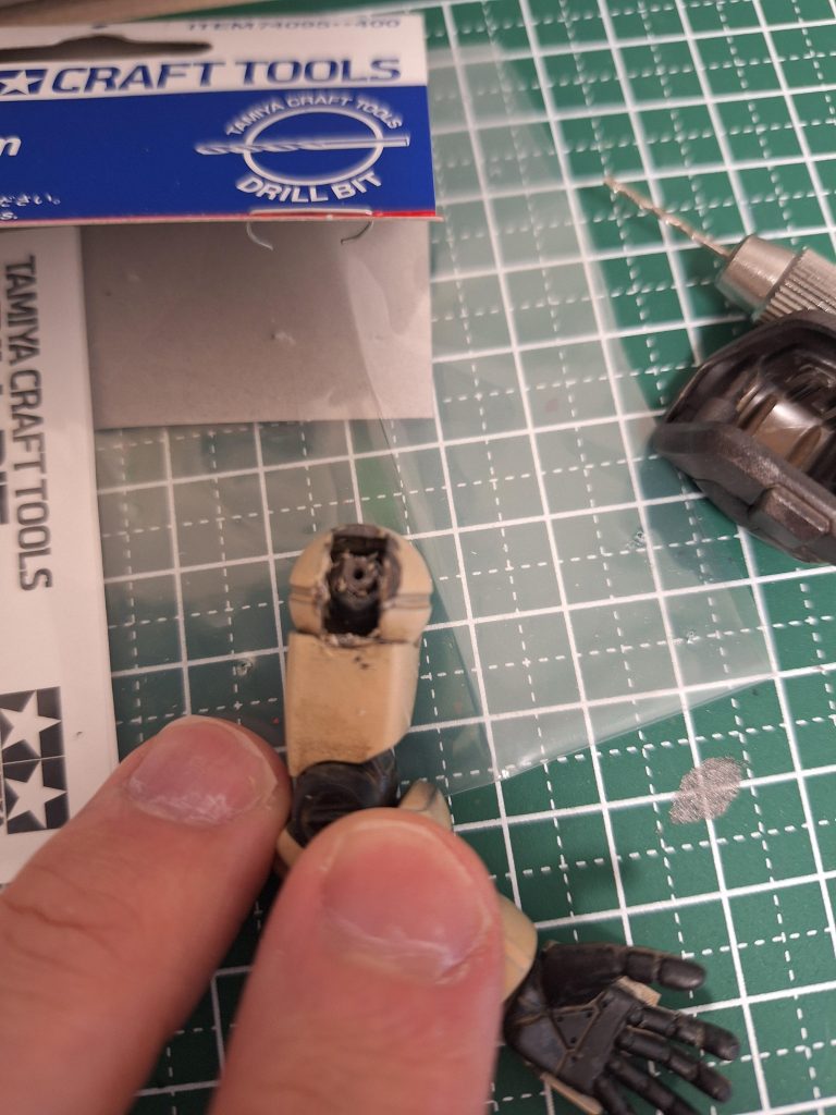 初めて真鍮線を使ってみました。 