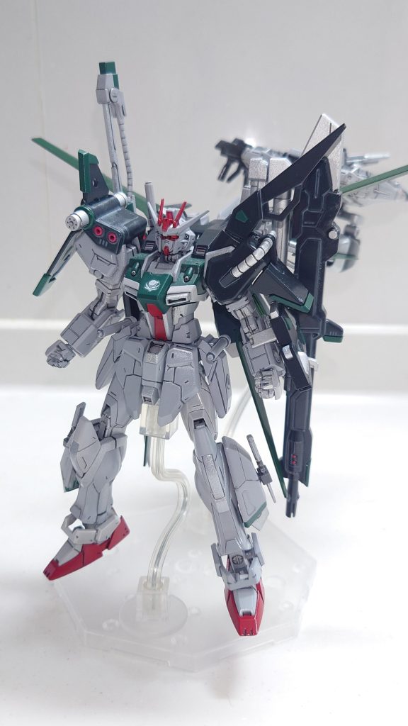 装備完了!マルチプルアサルトストライクR!色を統一しているので一つの装備としてまとまった感が出て、目指していた形になりました(gundam-kao6)