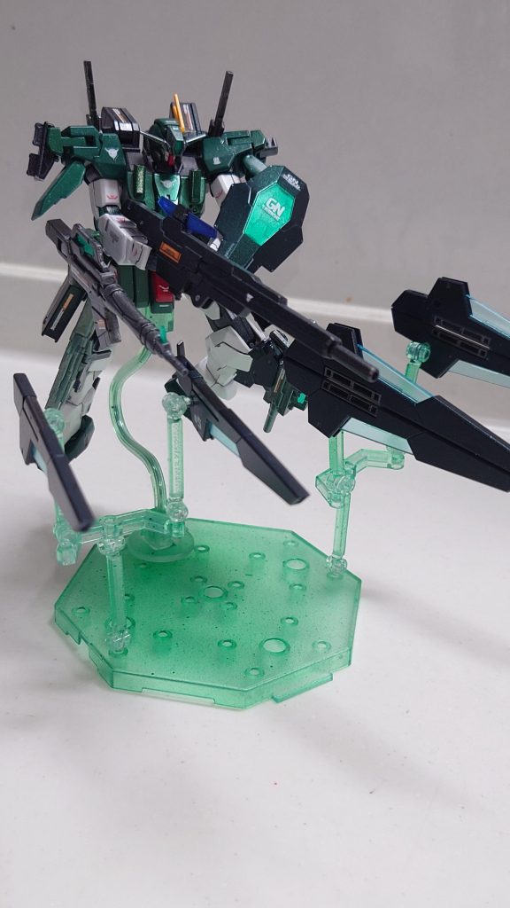 狙撃モードサーガ装備の時となんかちがう(gundam-kao5)もうちょっとかっこよくできそうな気も(gundam-kao5)