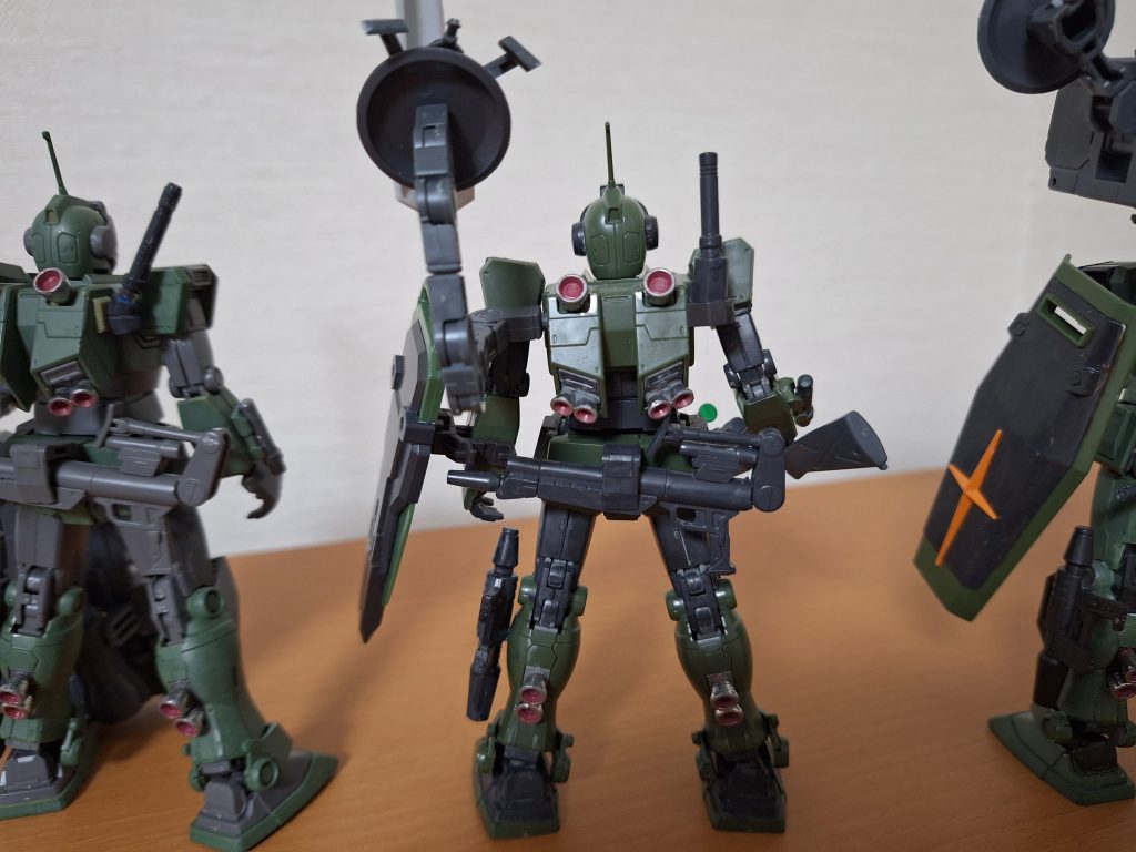 メインスナイパーに事故があった場合の、サブスナイパーでもあります。