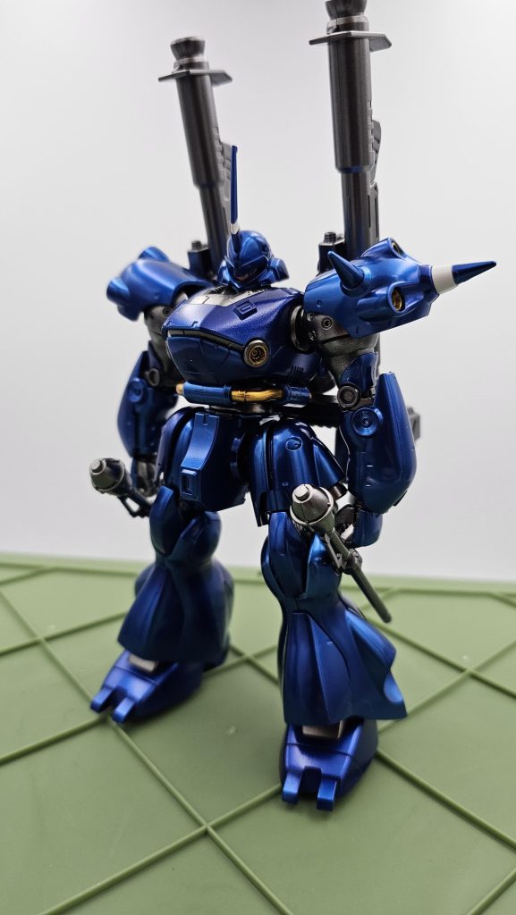 パイプはアイアンだと少し色味がないと思ったのでゴールドに。