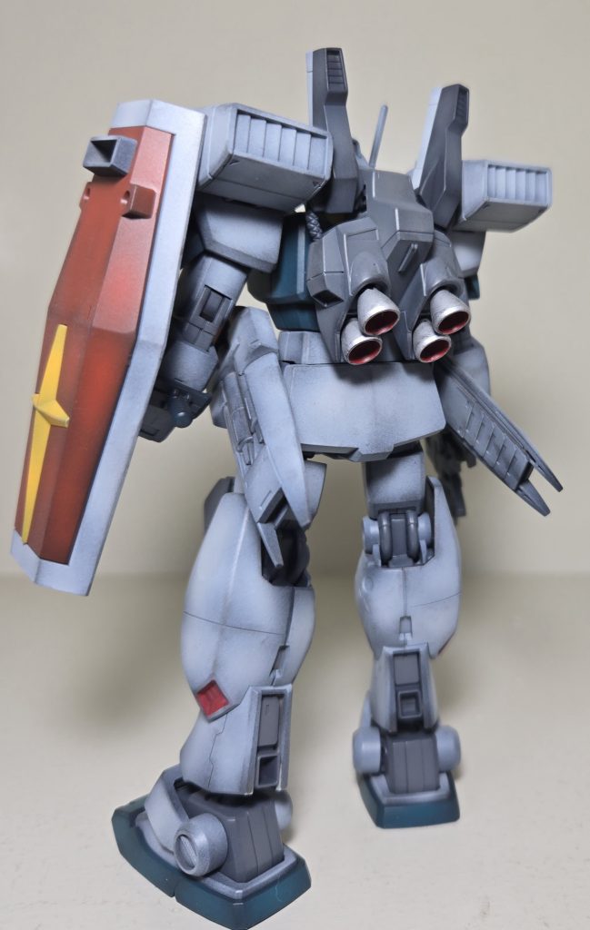 最後にウェザリングマスターで、さらにエッジ部に黒で際立てました。