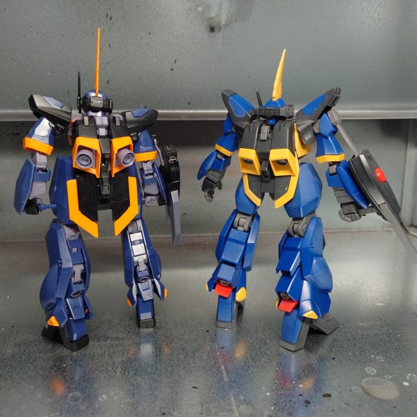 忙しいながら細々と制作してました。同じ色で塗るので、まとめて作業してやろうと思っています。（2枚目）